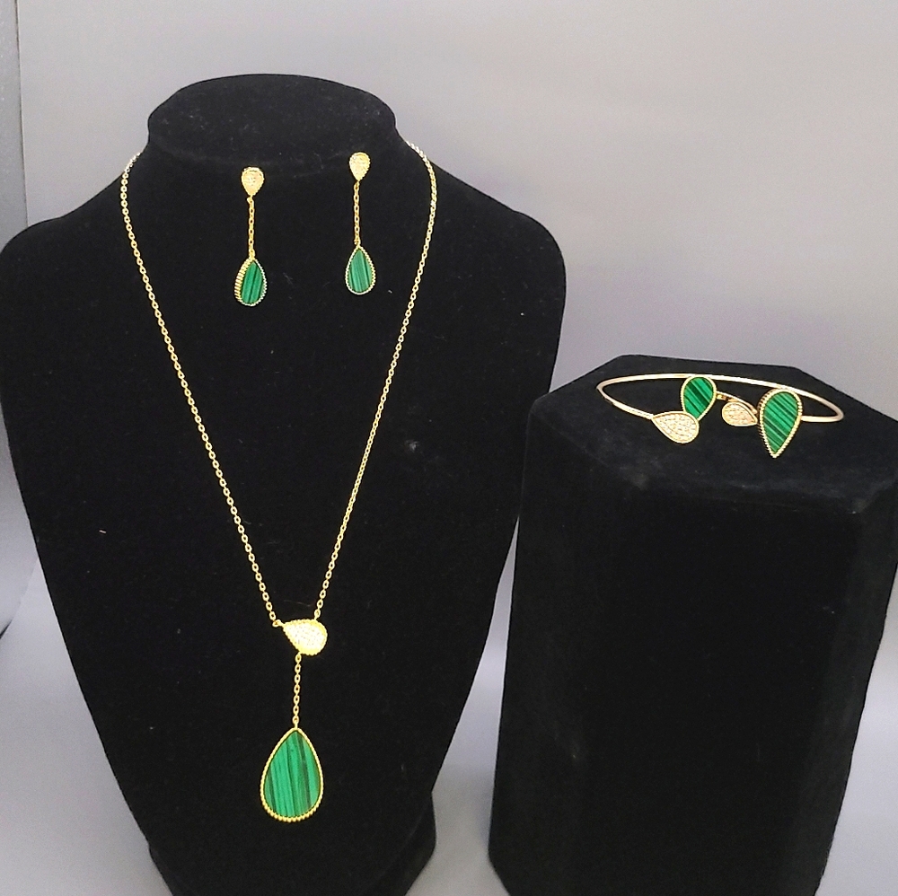 Jewelry set